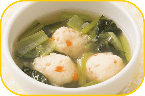 「苦手なお魚や野菜、どうにか食べさせたい・・・」野菜たっぷり！ふわふわ食感のつみれをアレンジしよう。